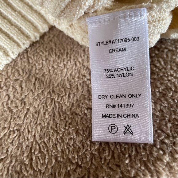 Cream Astr Sweater with a twist neckline - Picture 4 of 4